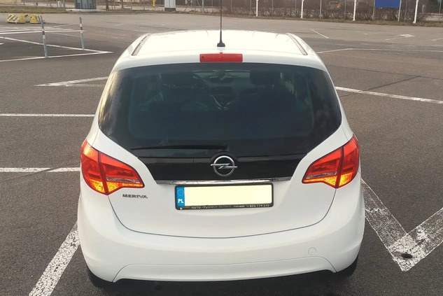 Opel Meriva cena 22900 przebieg: 111700, rok produkcji 2011 z Olsztyn małe 436
